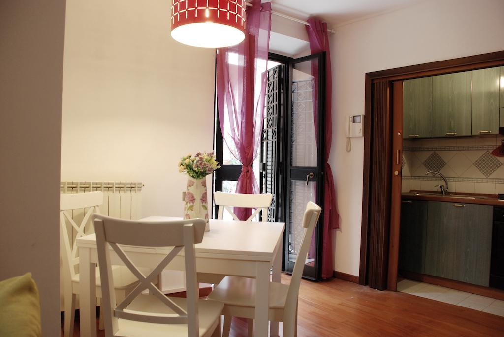 Palazzo Velli Suites روما الغرفة الصورة